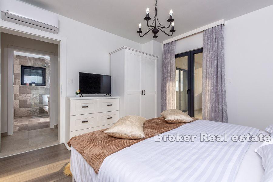 Belle villa avec vue panoramique, à vendre