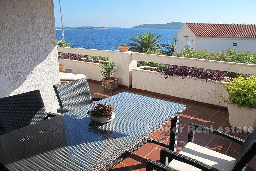 Krásný dům, pouhých 30 metrů od moře