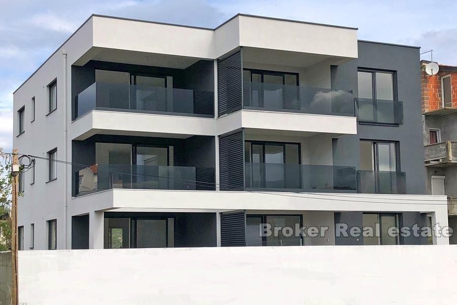 Apartments mit zwei Schlafzimmern und Meerblick