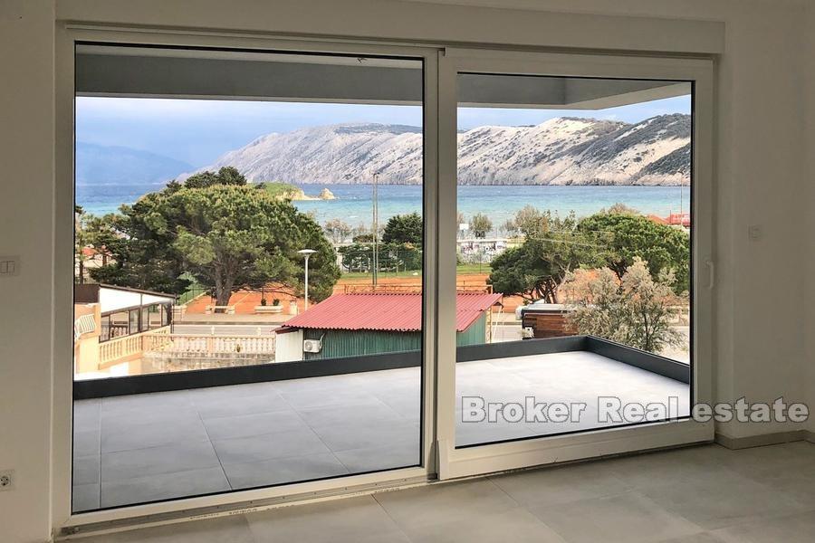Apartments mit zwei Schlafzimmern und Meerblick