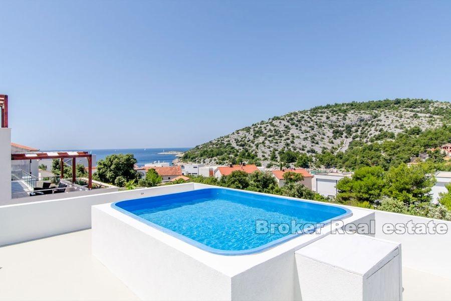 Newly built smaller house with pool