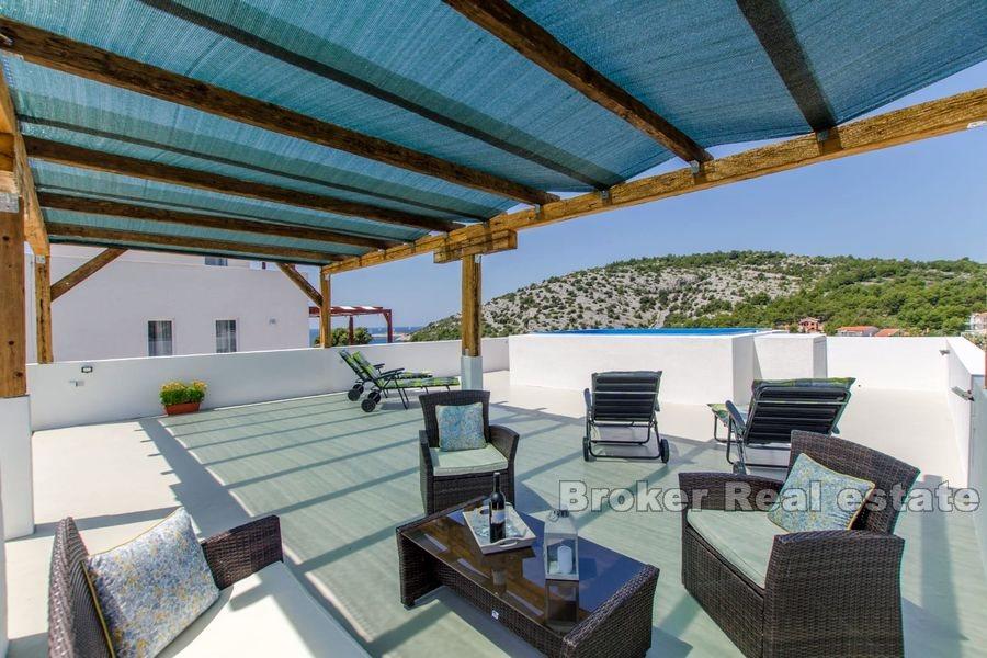Newly built smaller house with pool