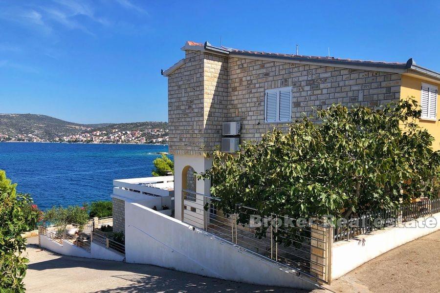Apartment house, first row to the sea