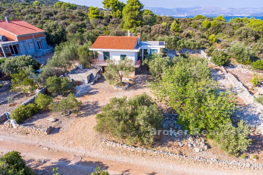 Casa con vista mare su Drvenik