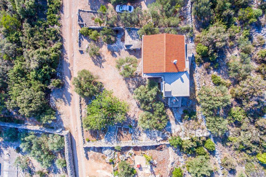 Casa con vista mare su Drvenik