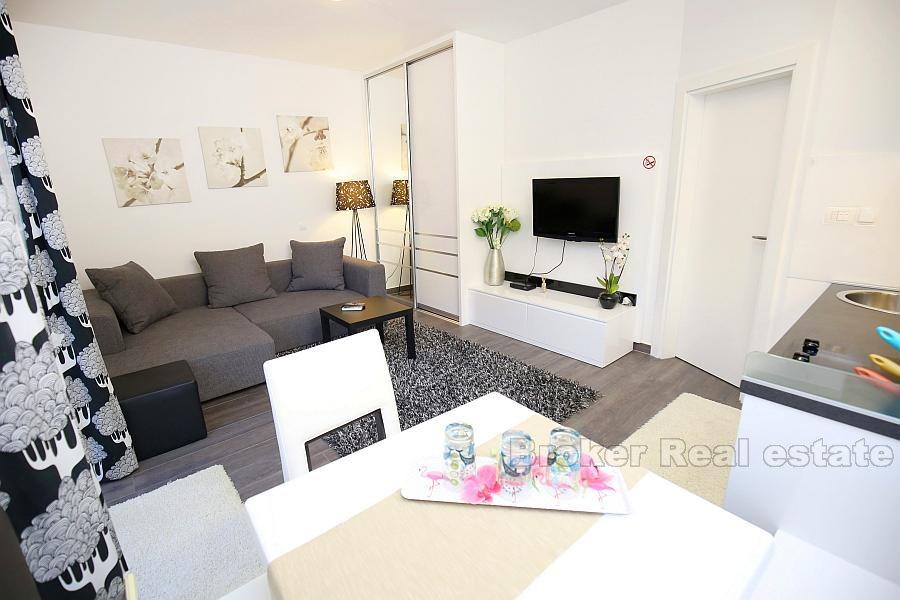 Apartment near Zadar, first row to the sea