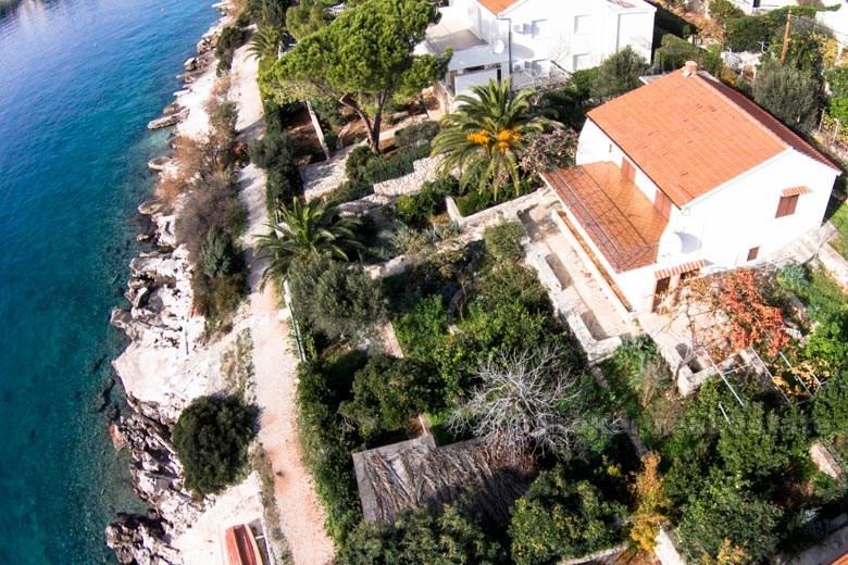 Hus, første rad til sjøen, øya Ciovo