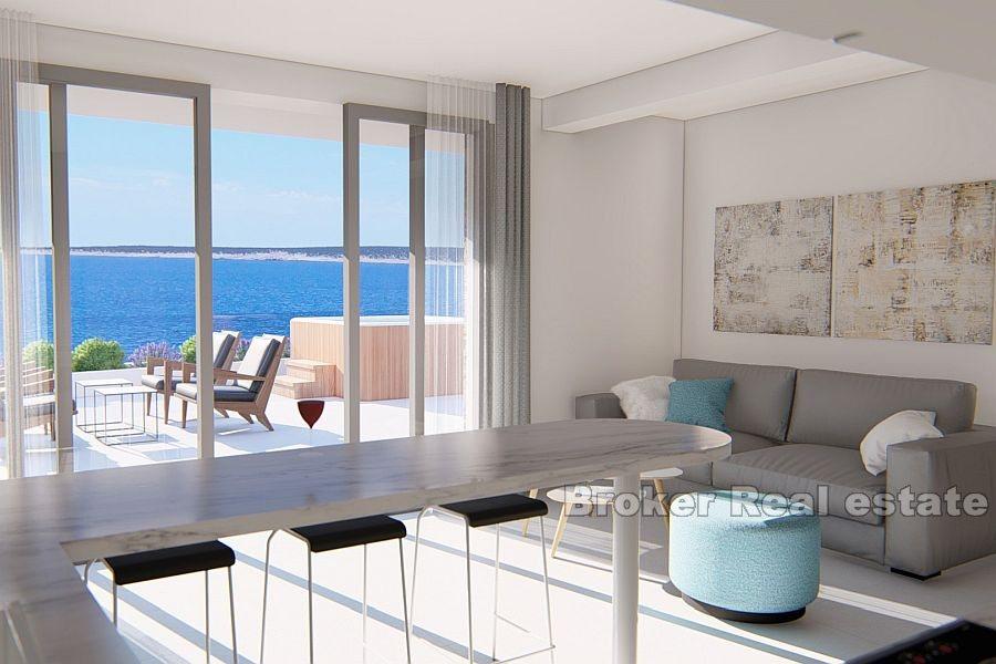 Willa z luksusowymi apartamentami, pierwszy rząd do morza