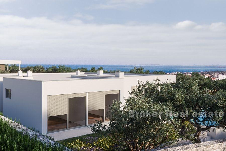 Villa med pool och havsutsikt