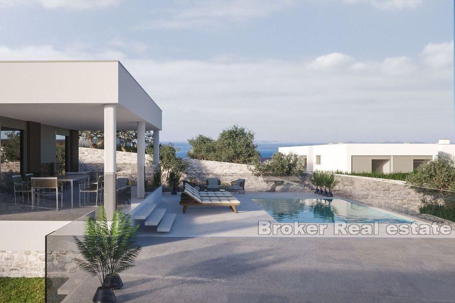 Newly built villa with pool