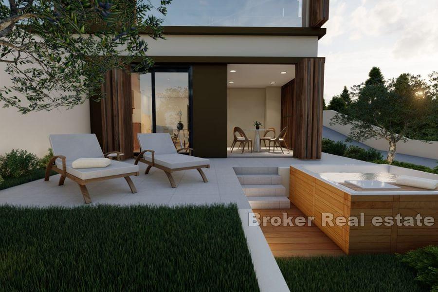 Apartments in a new building with sea view