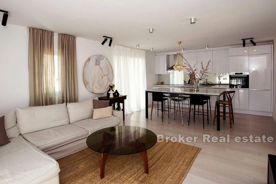 Einzigartiges Anwesen mit Pool und Meerblick