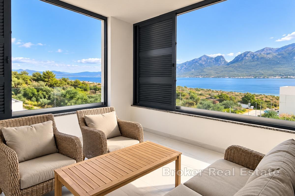 Appartements avec piscine et vue mer