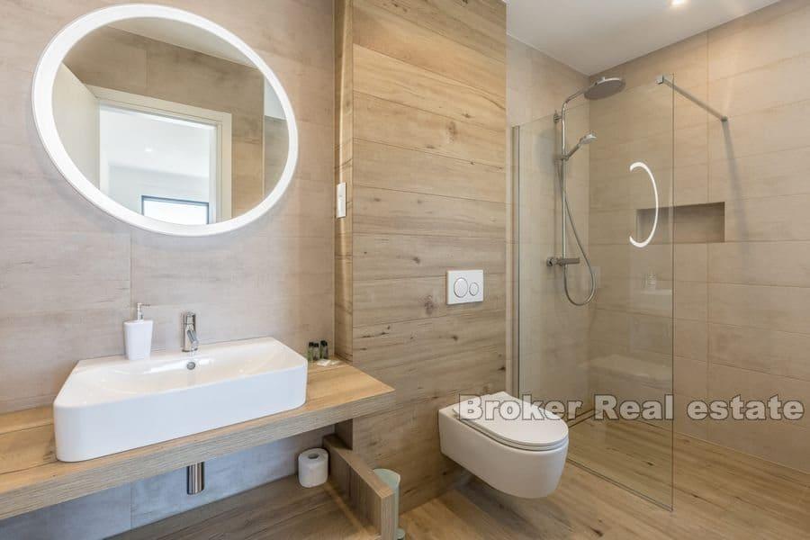 Luxury villa with sea view