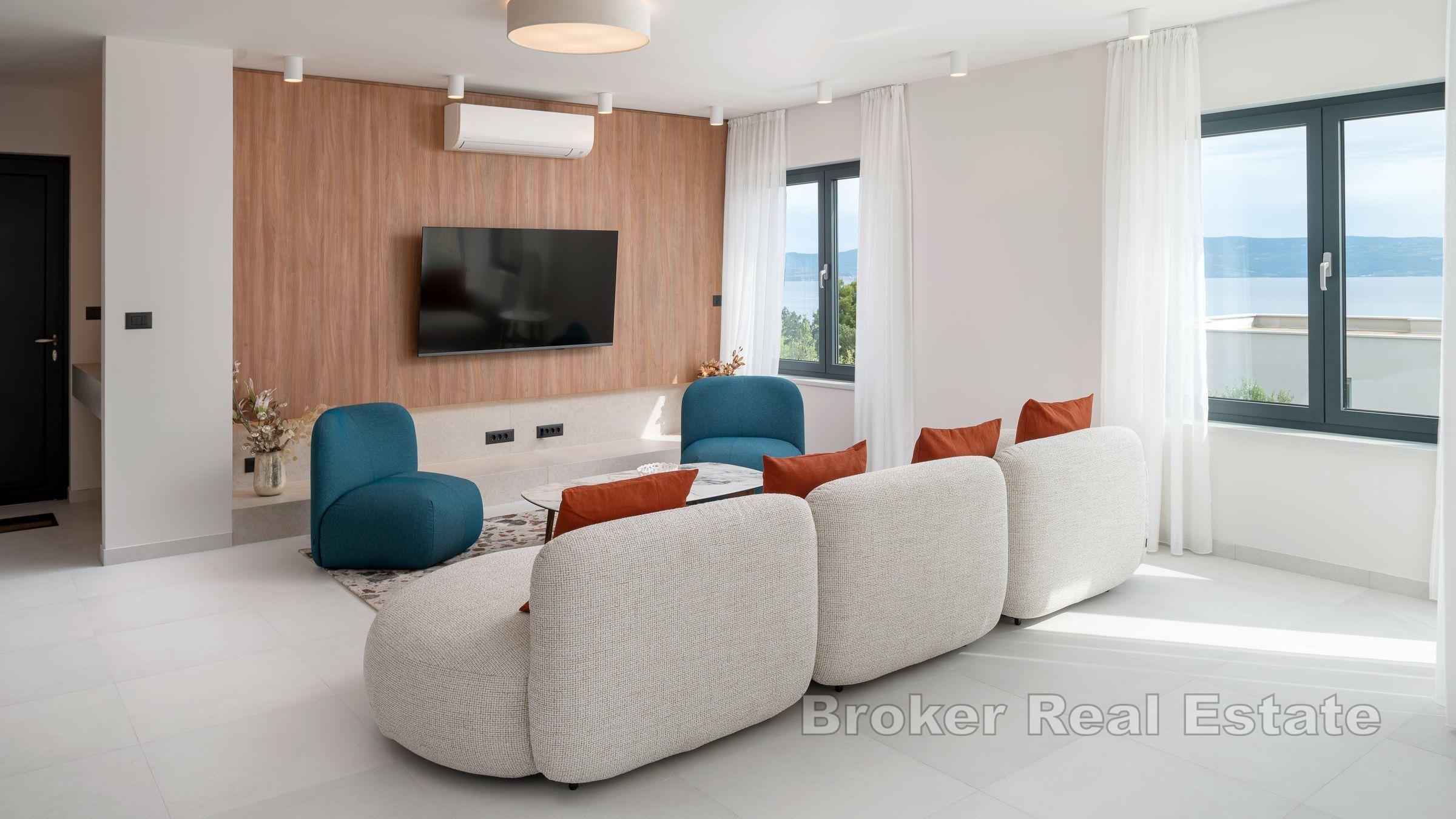 Villa avec piscine et vue mer