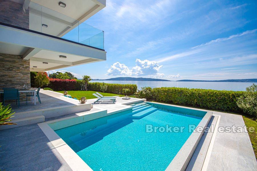 Villa familiale exceptionnelle, juste à côté de la mer