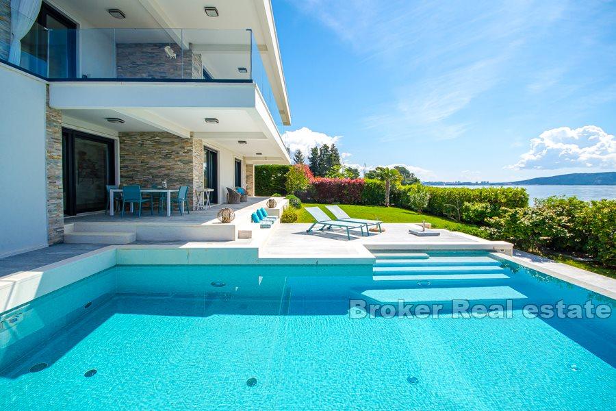 Villa familiale exceptionnelle, juste à côté de la mer