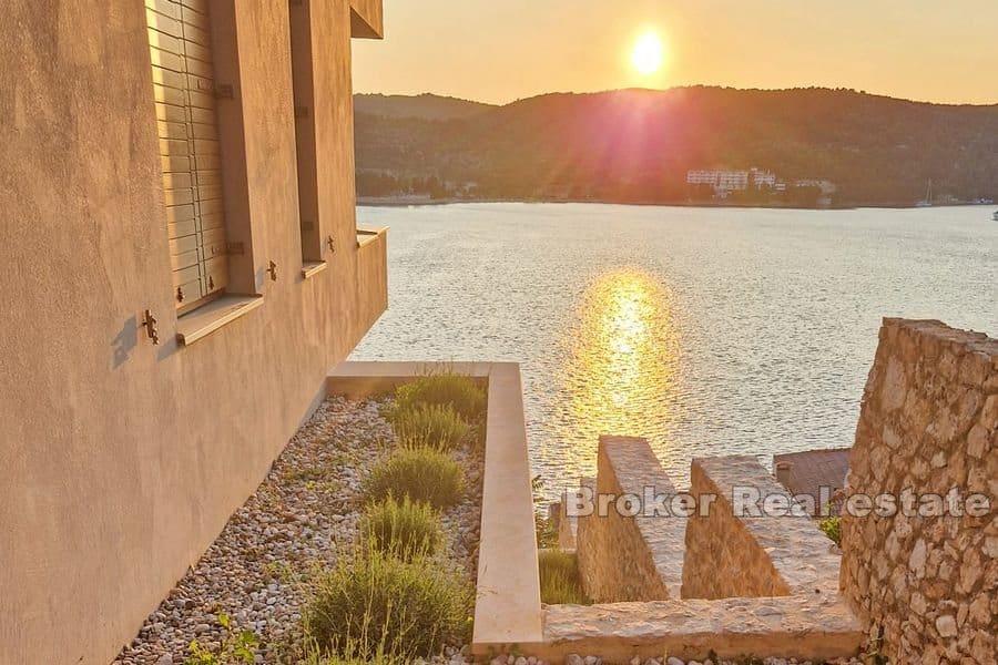 Newly built modern villa with pool
