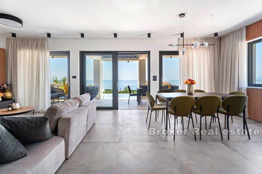 Attractive newly built villa