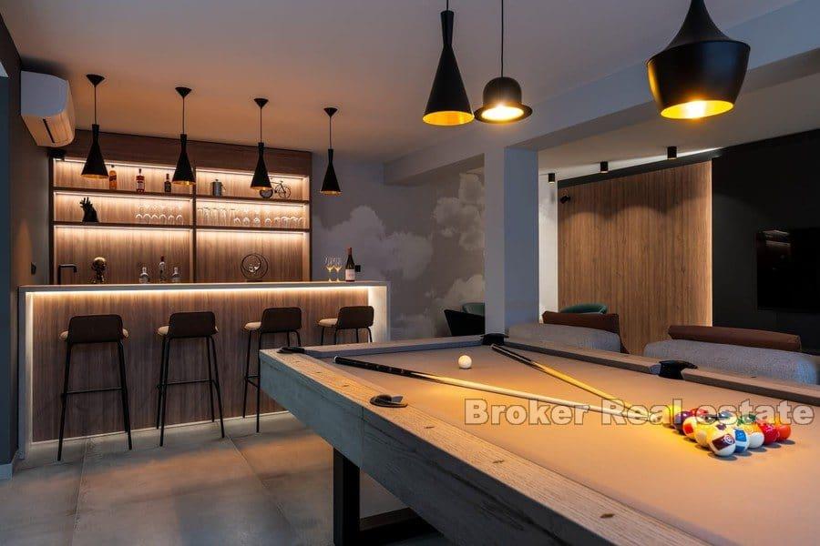 Attractive newly built villa