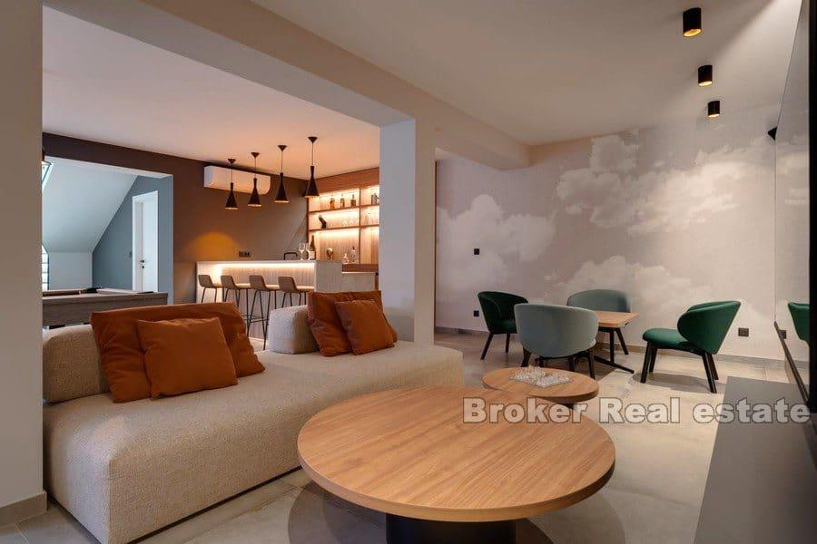 Attractive newly built villa