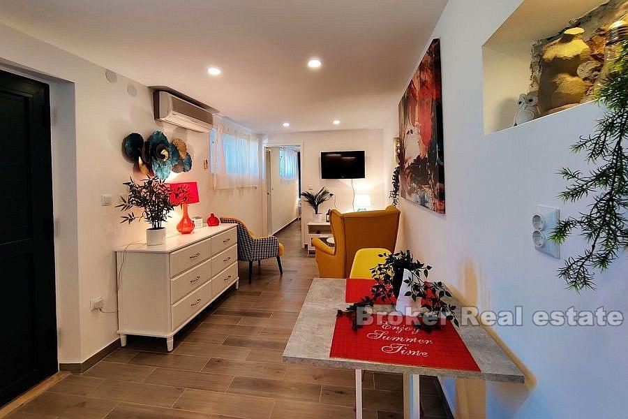 Renovated house in the first row to the sea