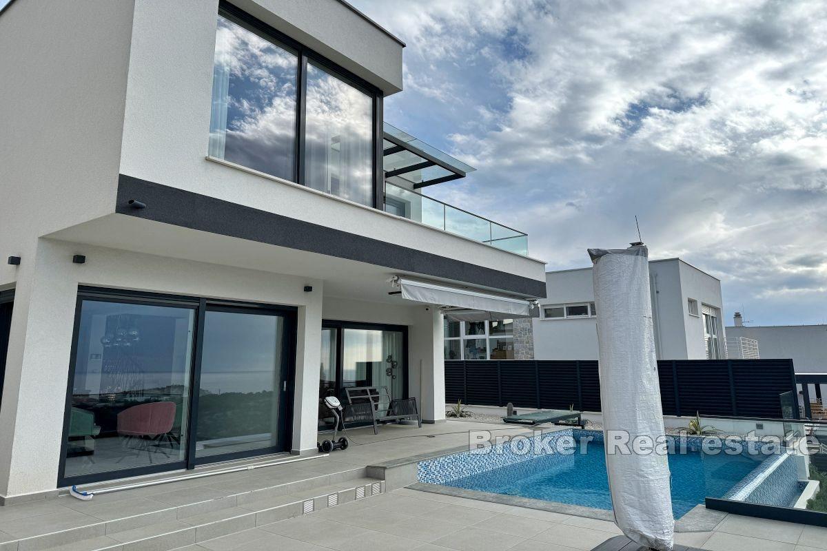 Exceptional villa with a pool