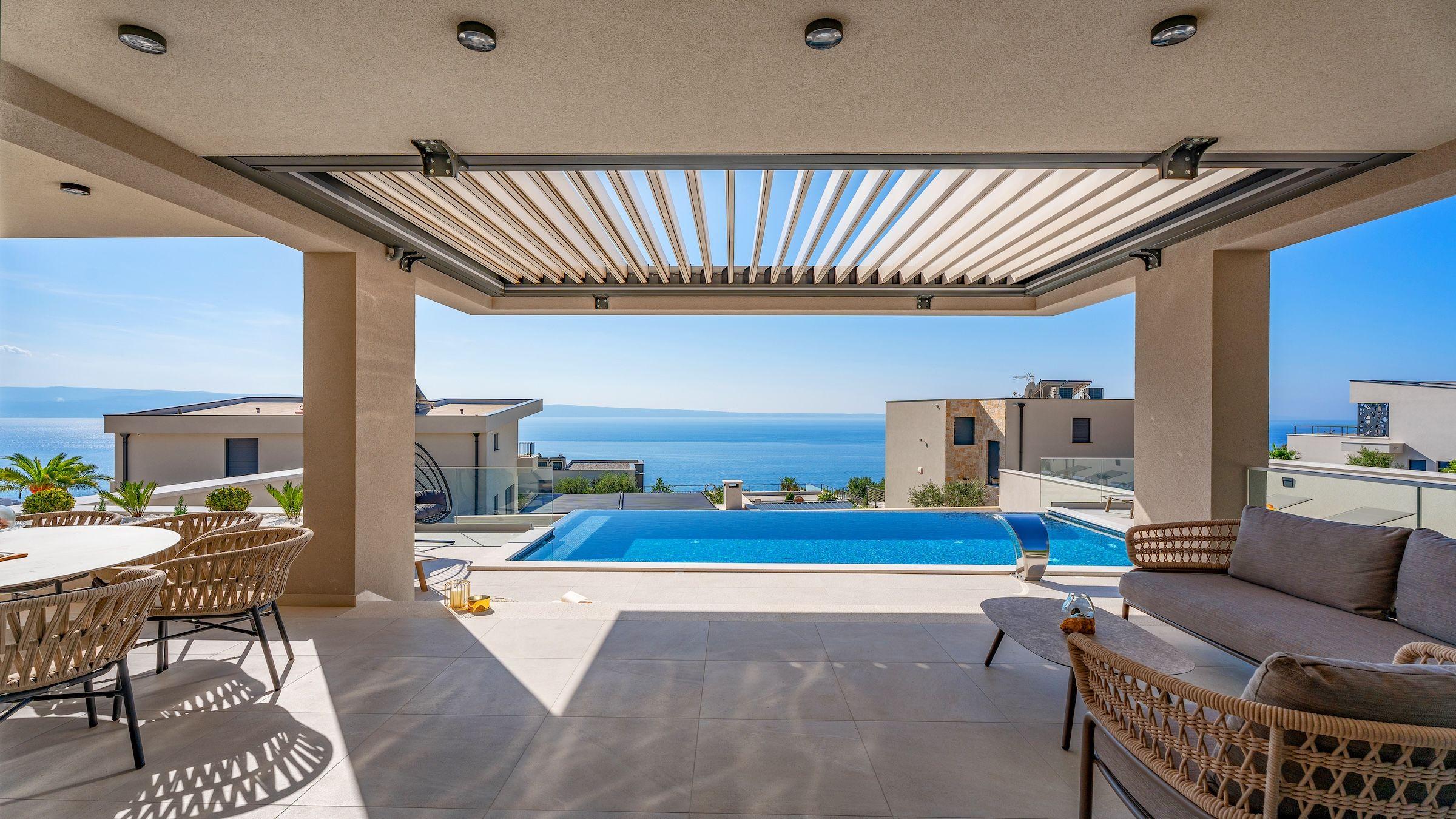 01-2022-370-split-area-newly-built-villa-with-pool-and-sea-view