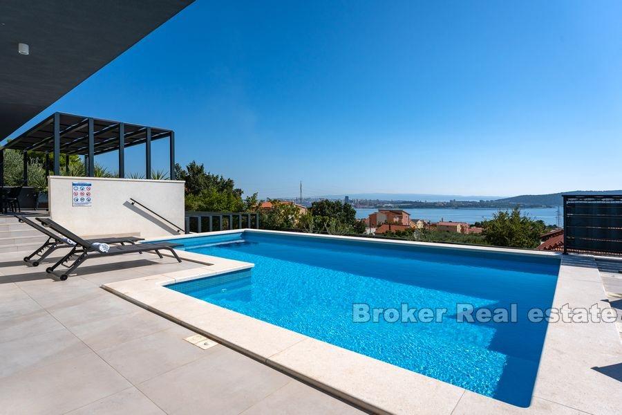 Villa moderne avec vue mer