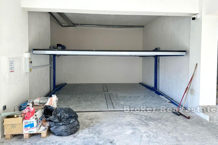 Visoka - Dvoetažni stan u novoizgrađenoj zgradi s pogledom na more