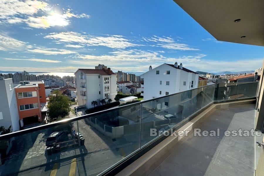 Visoka - Two-story apartment with a sea view