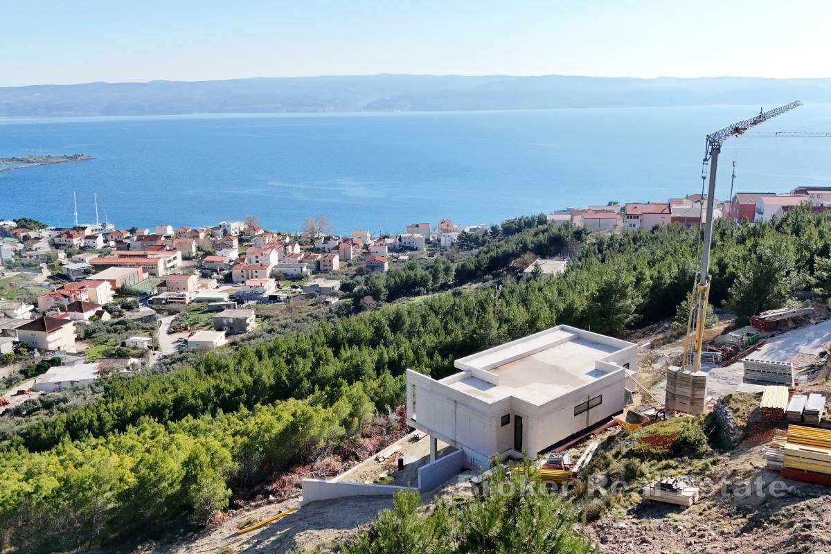 Nedovršena vila s panoramskim pogledom na more