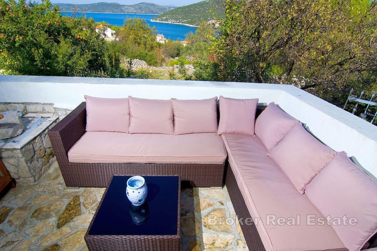 Samostojeća kuća na dvije etaže