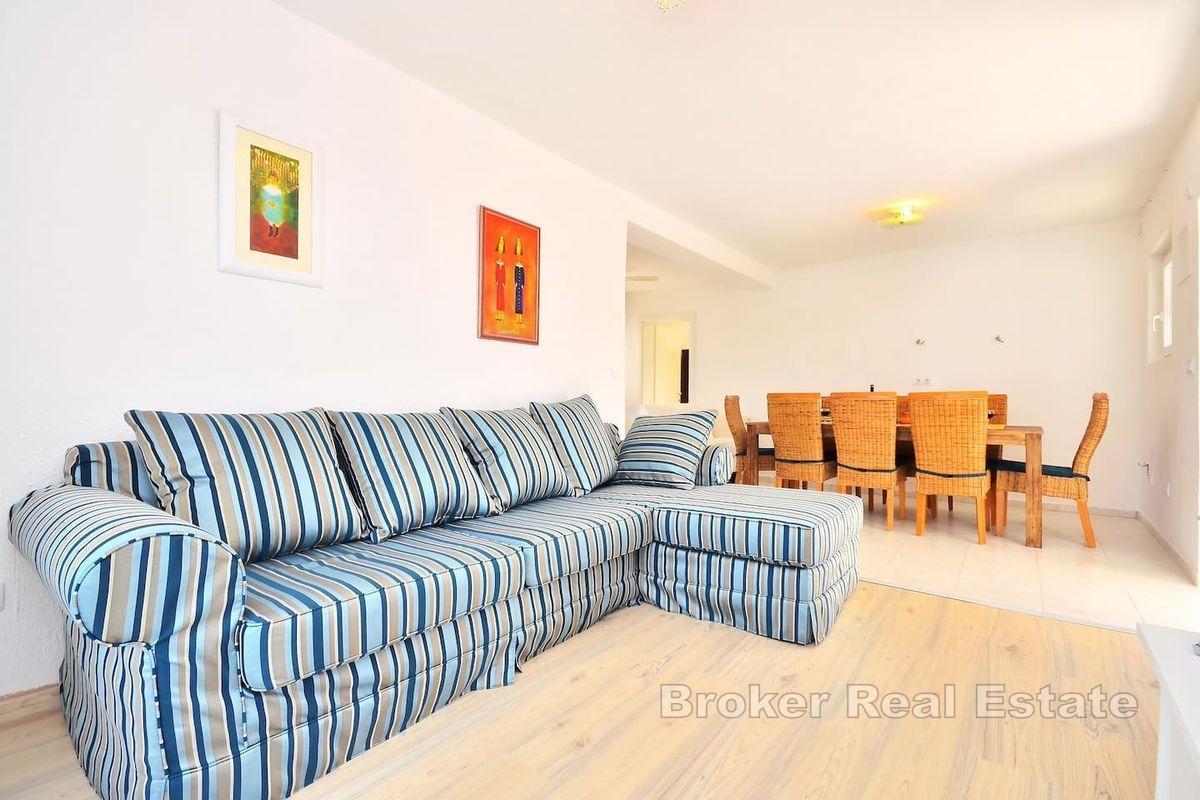 Samostojeća kuća na dvije etaže