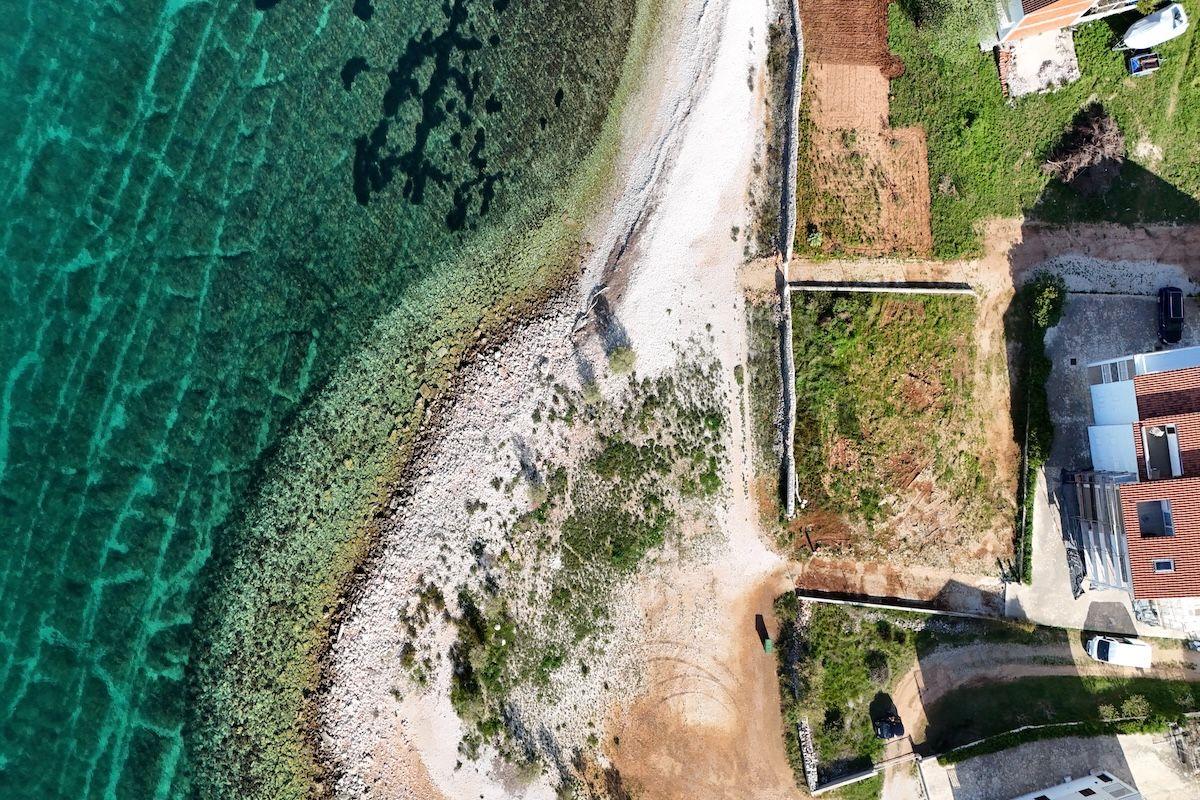 01-2022-401-Brac-Building-land-for-sale