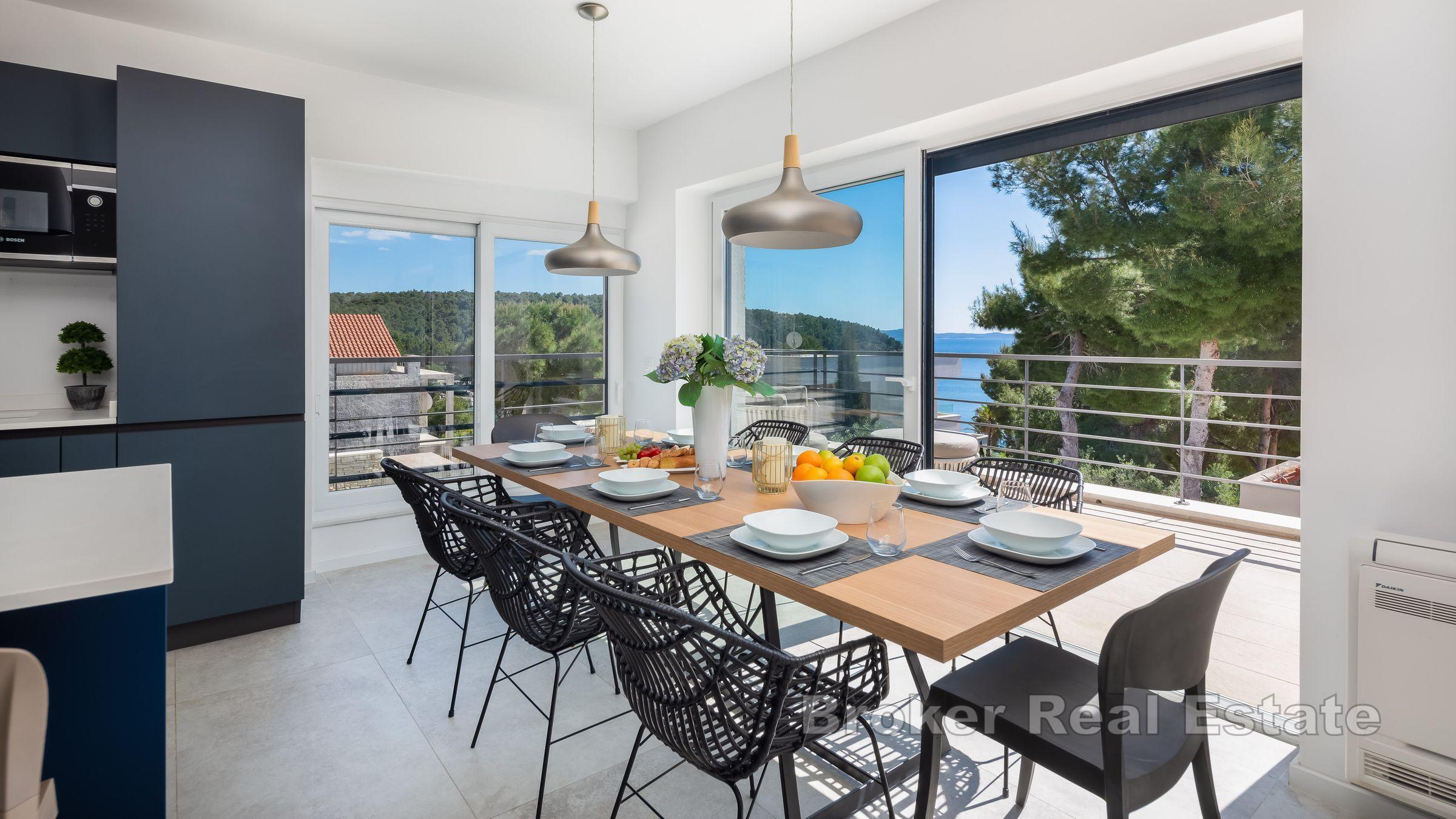 Villa de luxe avec piscine et vue mer