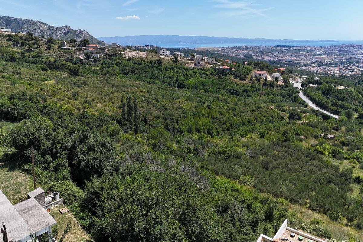 Građevinsko zemljište sa panoramskim pogledom