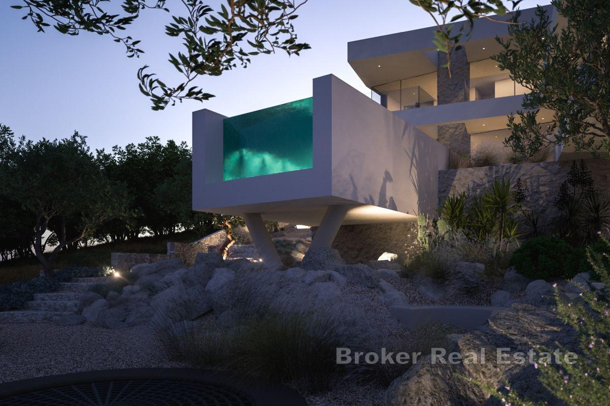Terrain avec un projet de construction d'une villa avec vue mer