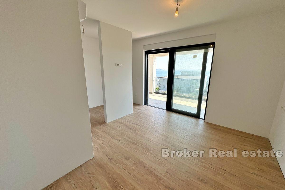 Novoizgrađeni dvosobni apartman s pogledom na more