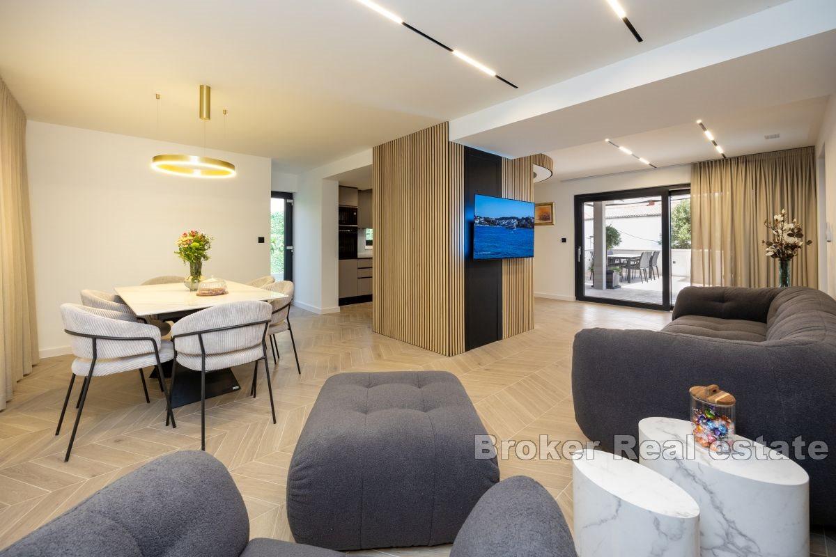 Fristående hus med havsutsikt