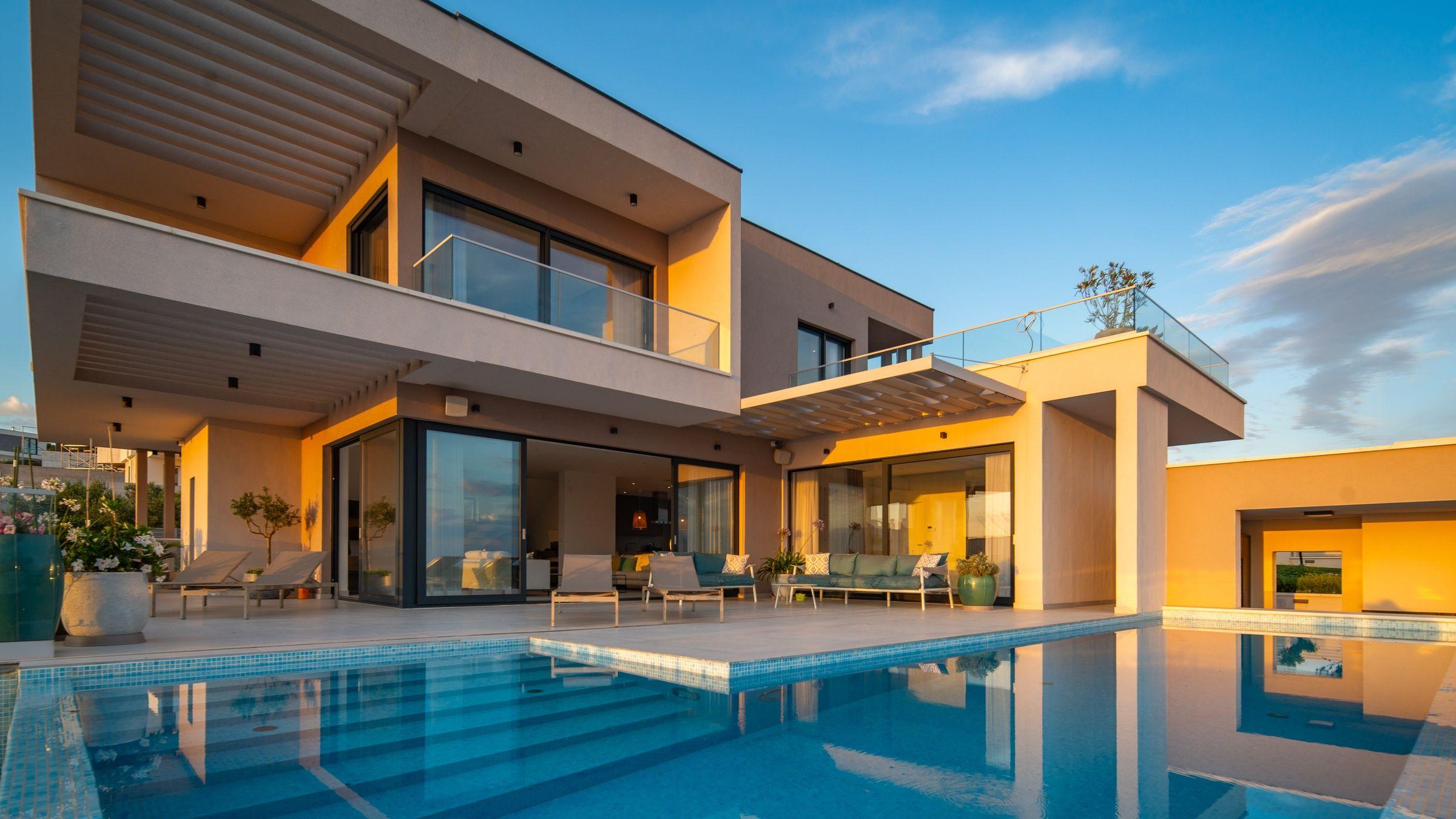 Villa di lusso in posizione dominante con vista sul mare