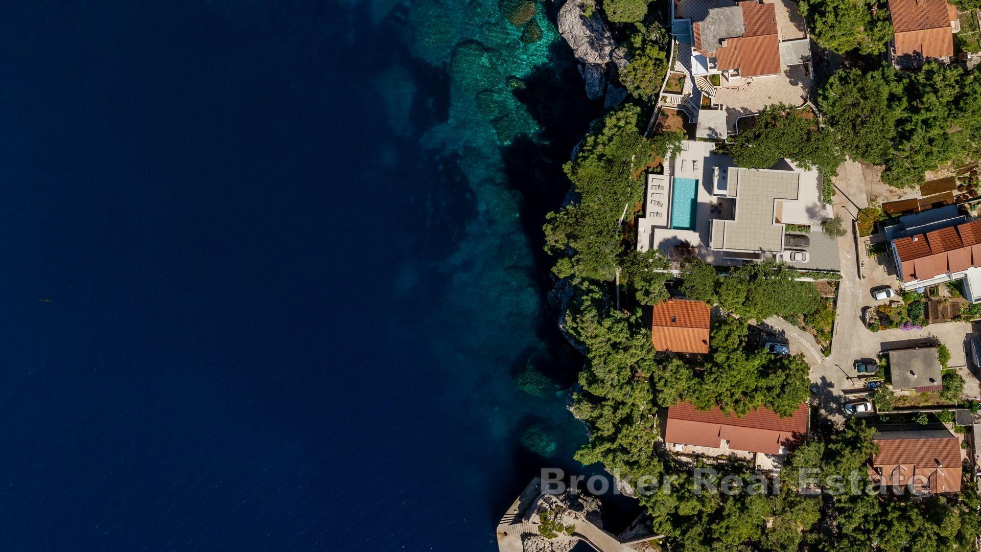 Villa im Bau in erster Reihe zum Meer