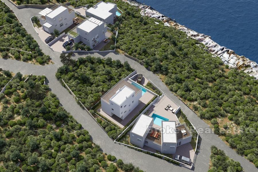 Vila u izgradnji, drugi red od mora