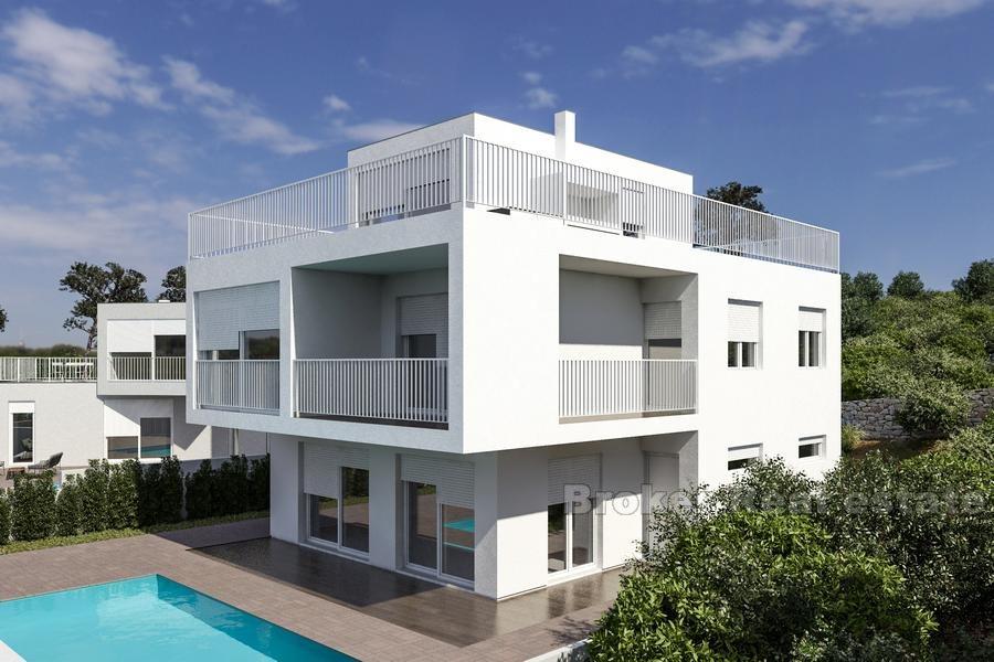 Vila u izgradnji, drugi red od mora