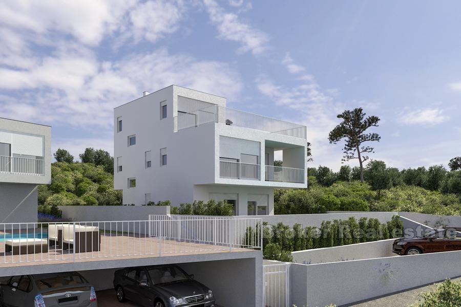 Vila u izgradnji, drugi red od mora