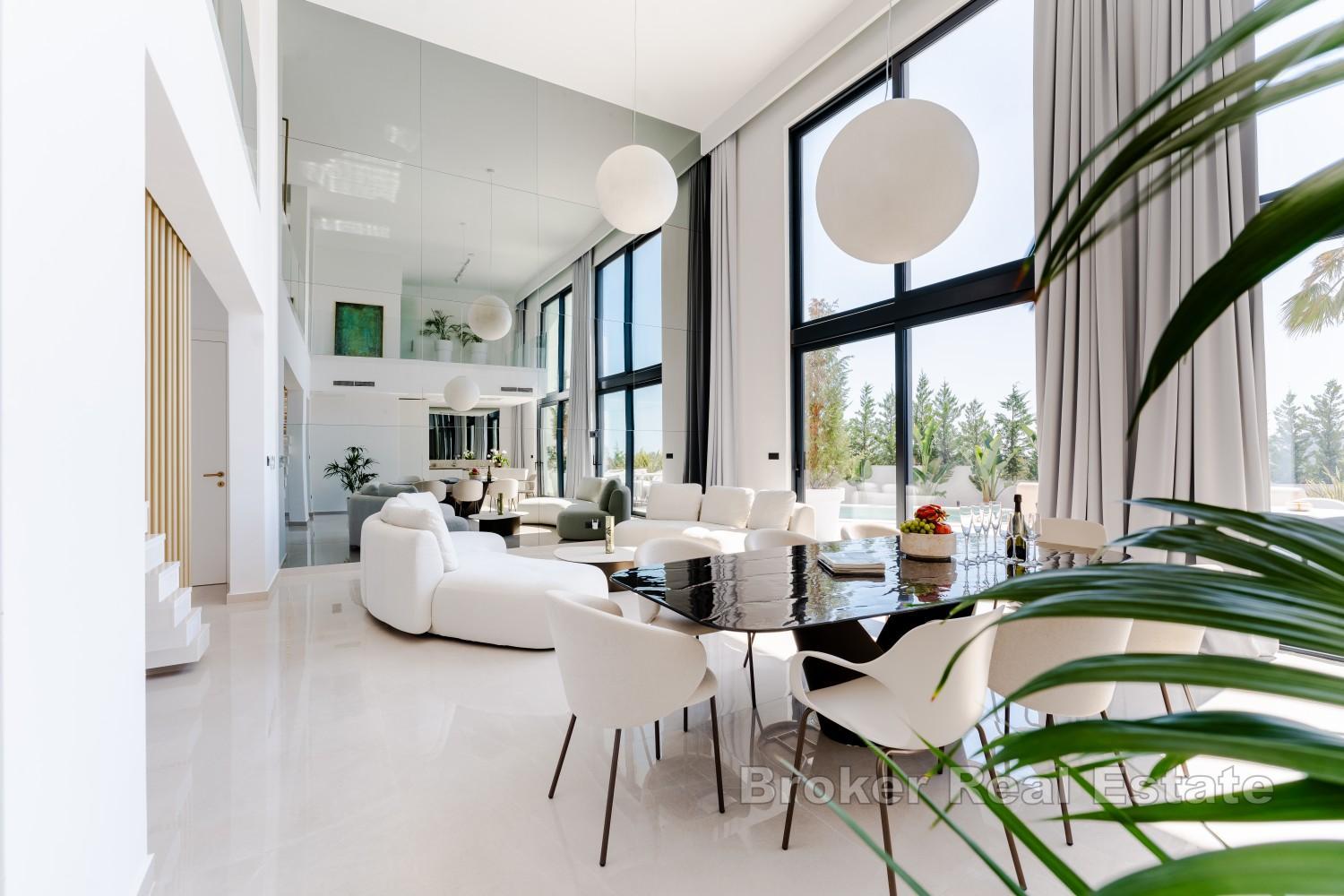 Eine luxuriöse und außergewöhnlich moderne Villa