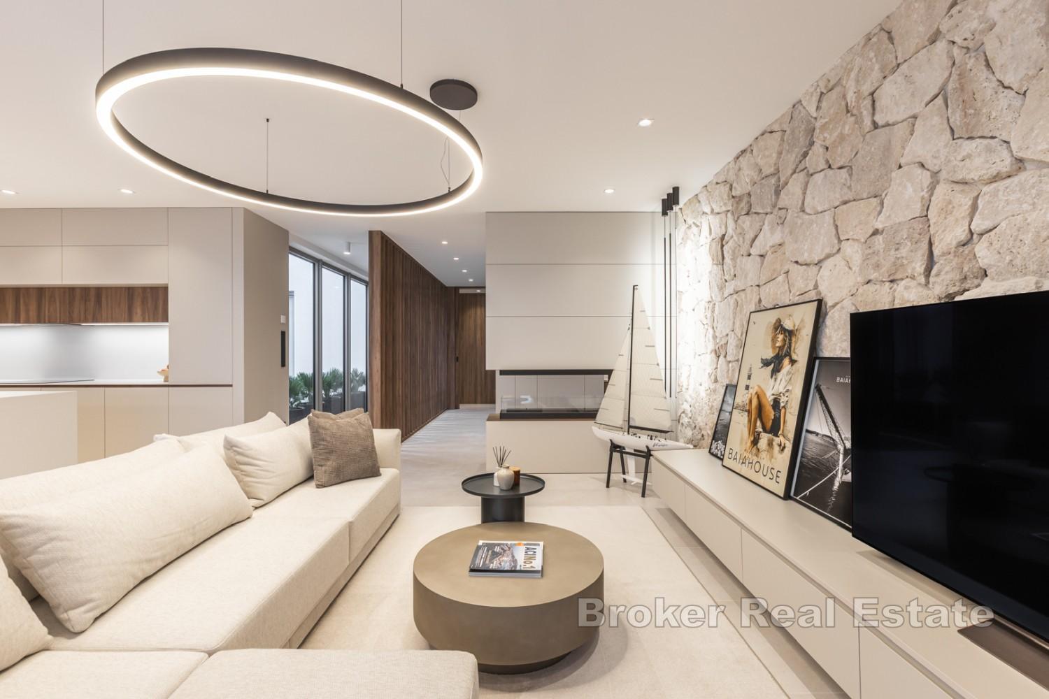 Außergewöhnliches zweistöckiges Penthouse