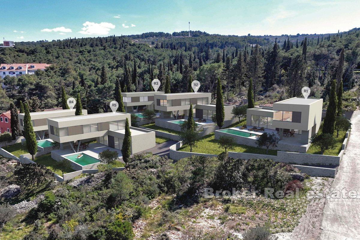 Stavební pozemek v blízkosti moře