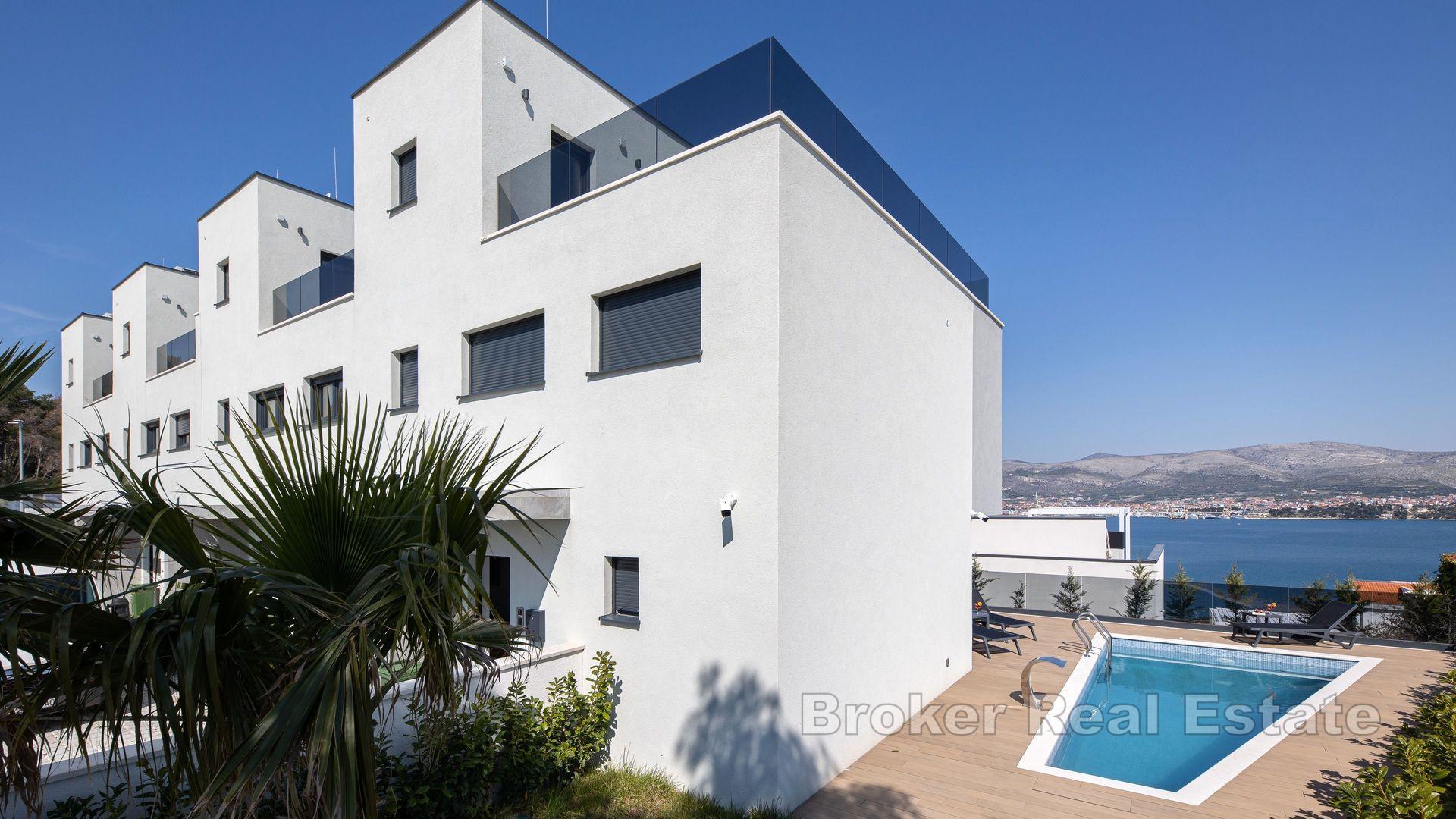 Туристический комплекс с видом на море