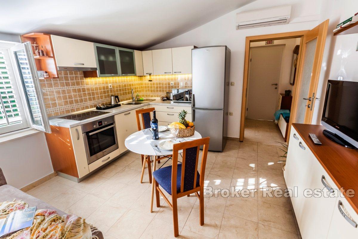 Apartament z dwiema sypialniami i widokiem na morze